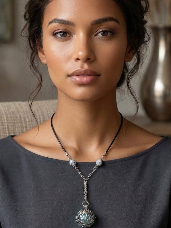 Jewelry - Teal Stone & Marble Accents Lariat Necklace